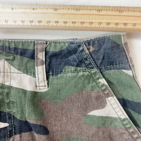 Forever 21 Camo Cargo Mini Skirt Women’s Small Utility Pockets Y2K Streetwear - Picture 7 of 8